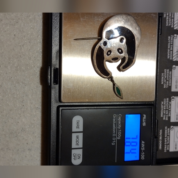 Sterling silver panda brooch - Picture 10 of 16